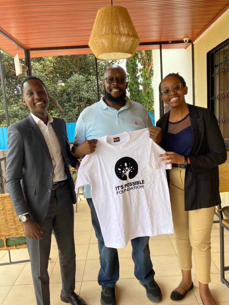 ItsPossibleFou1's tweet photo. Today, our team was honored to meet Jean Michel Habineza, the co-founder of both @Idebate1 and @plpyouth, for discussing the different aspects that lead to sustainable growth and success. Thank you sir 🫡😊
#grateful #there_is_no_end_to_education #IPFoundation #mentorship https://t.co/6ibPRXoYpG