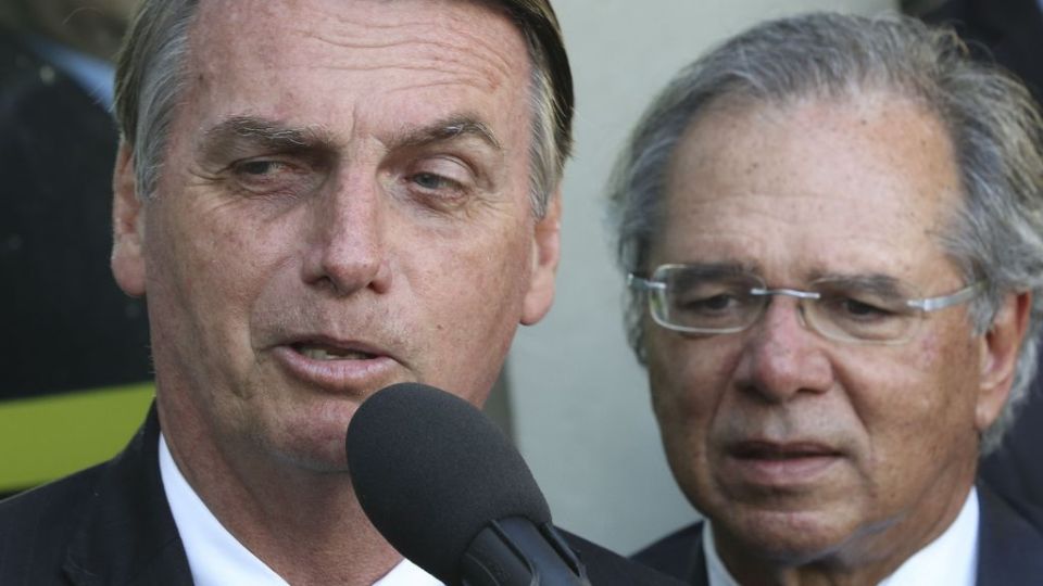 revistaforum's tweet photo. Rombo de R$ 400 bilhões de Bolsonaro: Economistas explicam como Lula deve agir

Fórum ouviu Marcio Pochmann, ex-presidente do Ipea, e Marco Antônio Rocha, da Unicamp, que expuseram o grave problema e opinaram sobre como sair da enrascada

Leia: https://t.co/fnigx9CqRU https://t.co/KOafQsAG3F