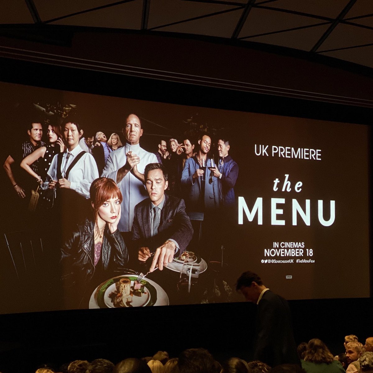 Absolutely loved #themenufilm from <a href="/searchlight/">searchlight</a>-films. Funny and macabre with some great piss take tasting notes.