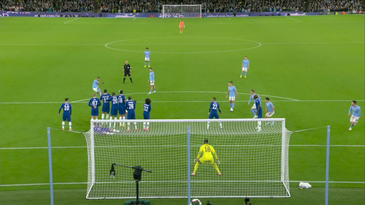 Riyad Mahrez gives Man City the lead with a perfect free kick! 👏”