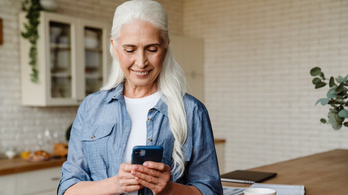 Safecoinsurance's tweet photo. Find everything you need to manage your account in our mobile app. Pay bills, change payment or billing preferences, track a claim, download ID cards, contact your agent, or just check on your policy.

Download the Safeco Mobile App today!

https://t.co/nzsxpvIbOb https://t.co/A9b9TBfL3P