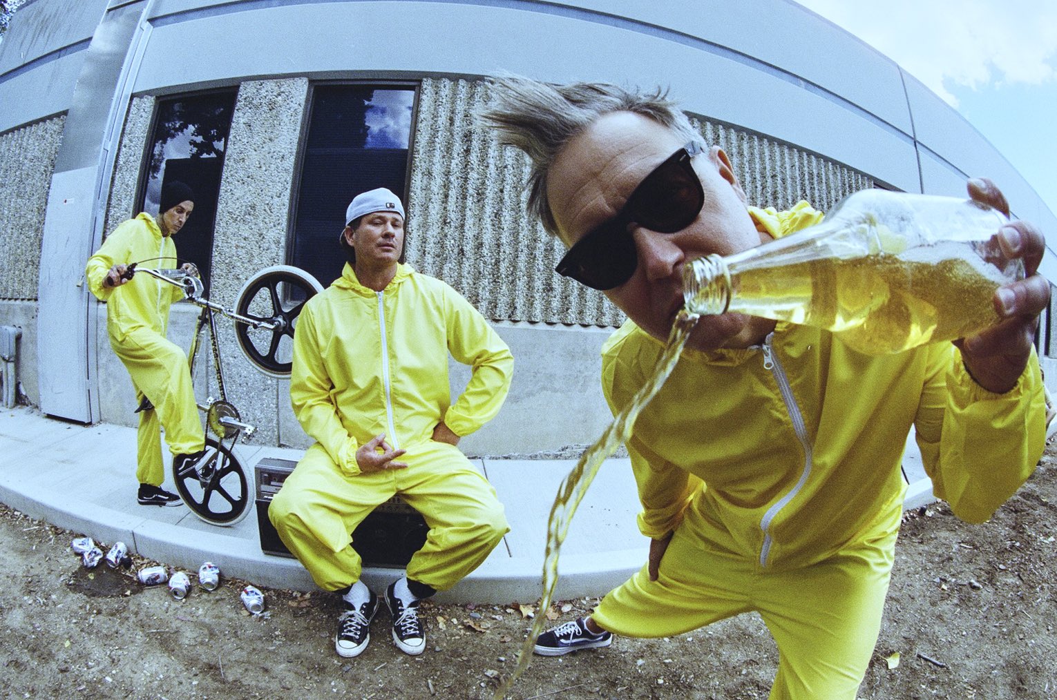 blink182 on Twitter "blink 2022 https//t.co/ki4XISgMOh" / Twitter
