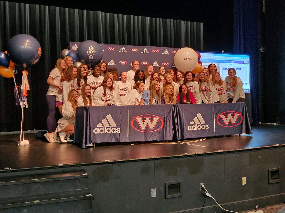 Congratulations to <a href="/KaraBrantley2/">Kara Brantley</a> for signing to continue her playing career <a href="/CarsonNewmanVB/">C-N Volleyball</a> !! Super proud of all your hard work! Go do big things! #onceaLadyDubalwaysaLadyDub #Igot99problemsbutaliberoaintone