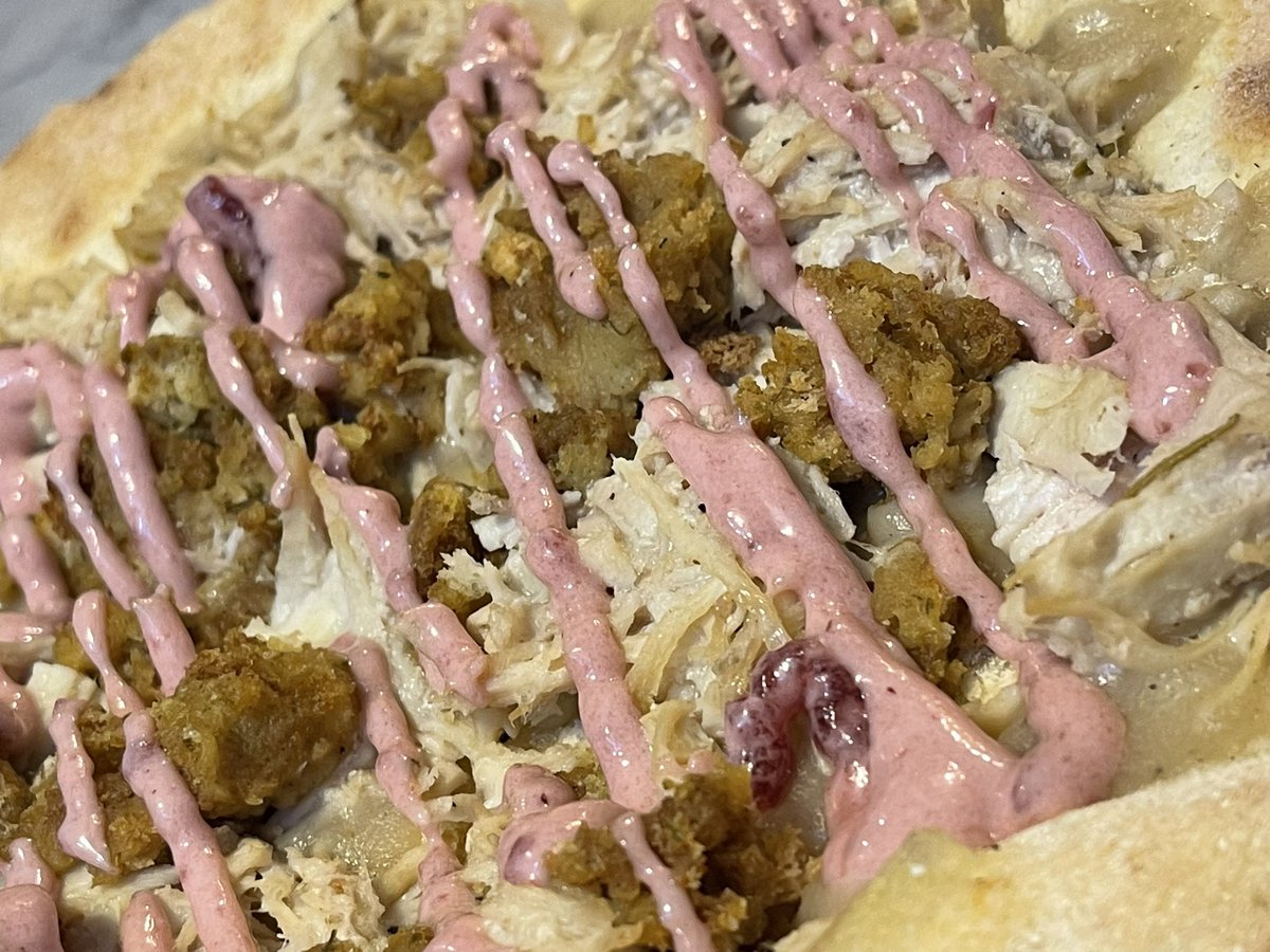 PBEpizza's tweet photo. Thanksgiving Day Pizza - 🦃 roasted turkey, stuffing, gravy, cranberry aioli #pbepizza #huffposttaste #forkyeah #delaware #eeeeeats #foodies #foodnetwork #pizza #pizzalover #pizzabyelizabeths https://t.co/TGJo1Im9w4