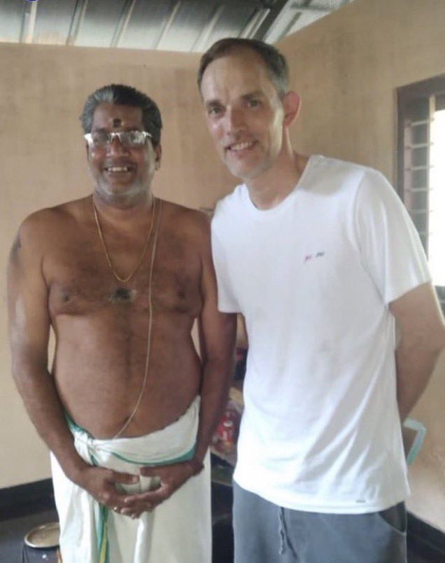 Kofi_Merlo's tweet photo. Chelsea has lost every match ever since Tuchel posted this picture in India. Coincidence? 👀 https://t.co/R2ewzjlicx