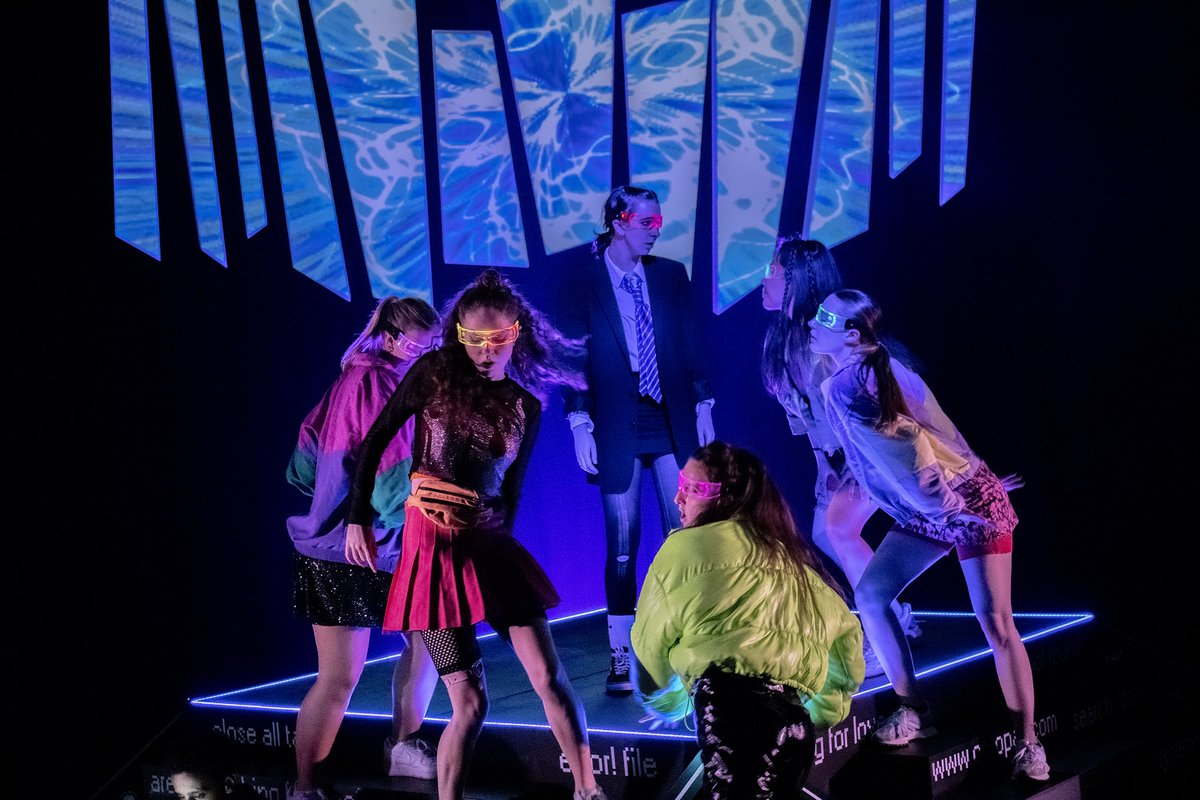 Lu Herbert tweet media