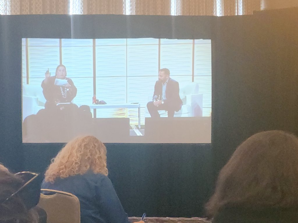 JRunner27's tweet photo. @aeaweb so fulfilled, humbled and honored to hear Edgar Villanueva speak at AEA 2022 on Decolonization and Collective Healing ❤️❤️ https://t.co/xtflodS07k