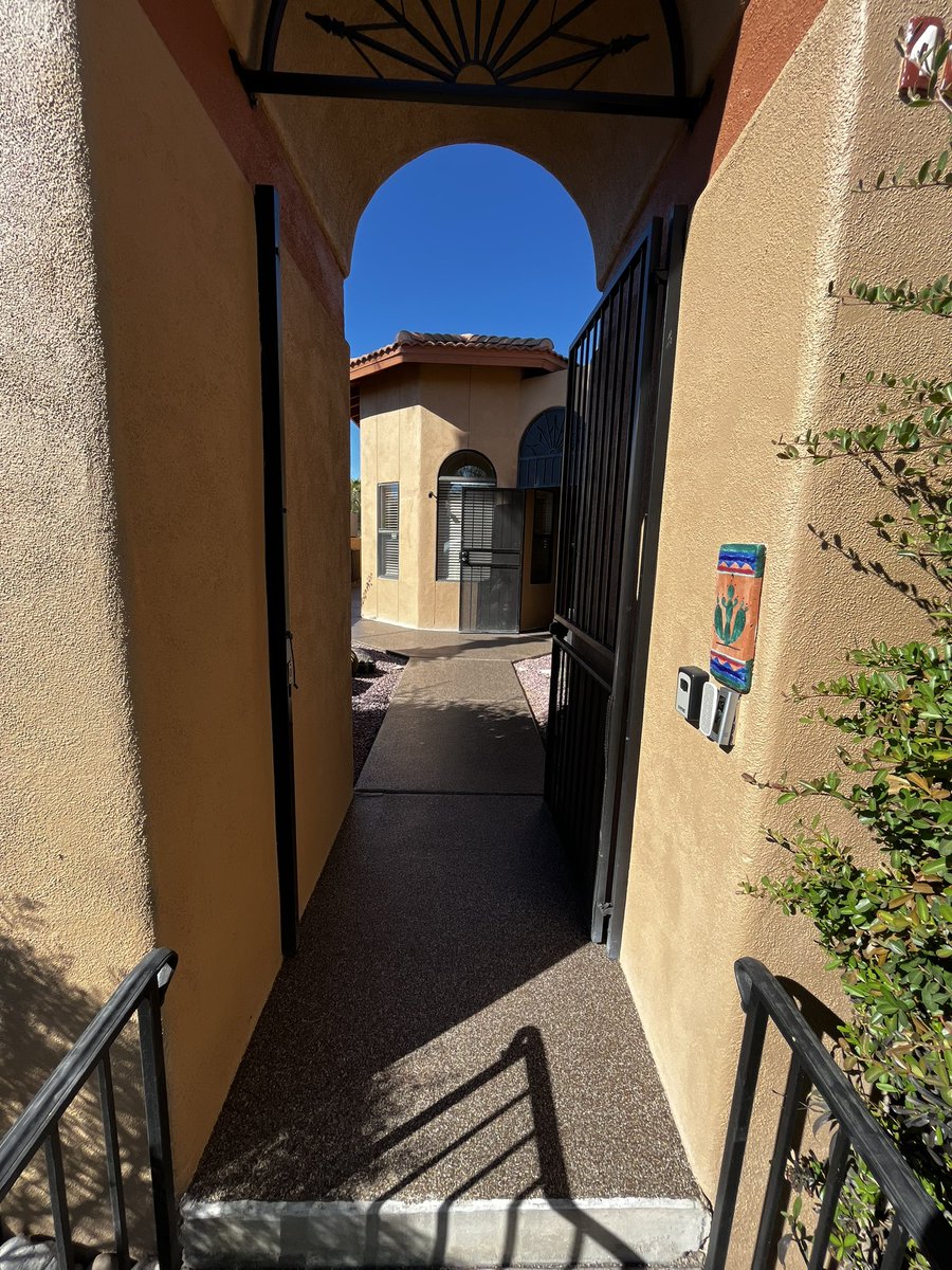 EpoxyArizona's tweet photo. Check out this beautiful courtyard, patio, garage  and walkway #epoxy #flooring project we just completed:) Give us a call at ☎️ 520-549-7772 or ☎️ 602-688-9967 for all your #epoxy #polishing needs! 

#bestepoxycompany #AEA #americanepoxyarizona #tucsonepoxyflooring #tucsonepoxy https://t.co/EV9n3ssH5U