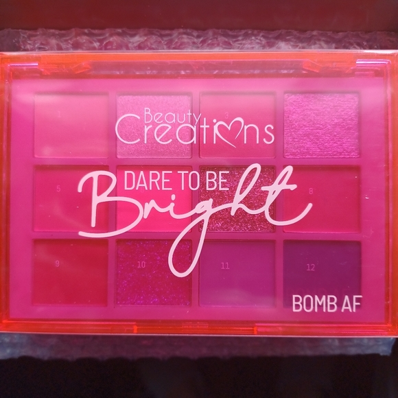 roxyux's tweet image. So good I had to share! Check out all the items I'm loving on @Poshmarkapp #poshmark #fashion #style #shopmycloset #beautycreations #ping #ripcurl: posh.mk/VqgWOfvyPub