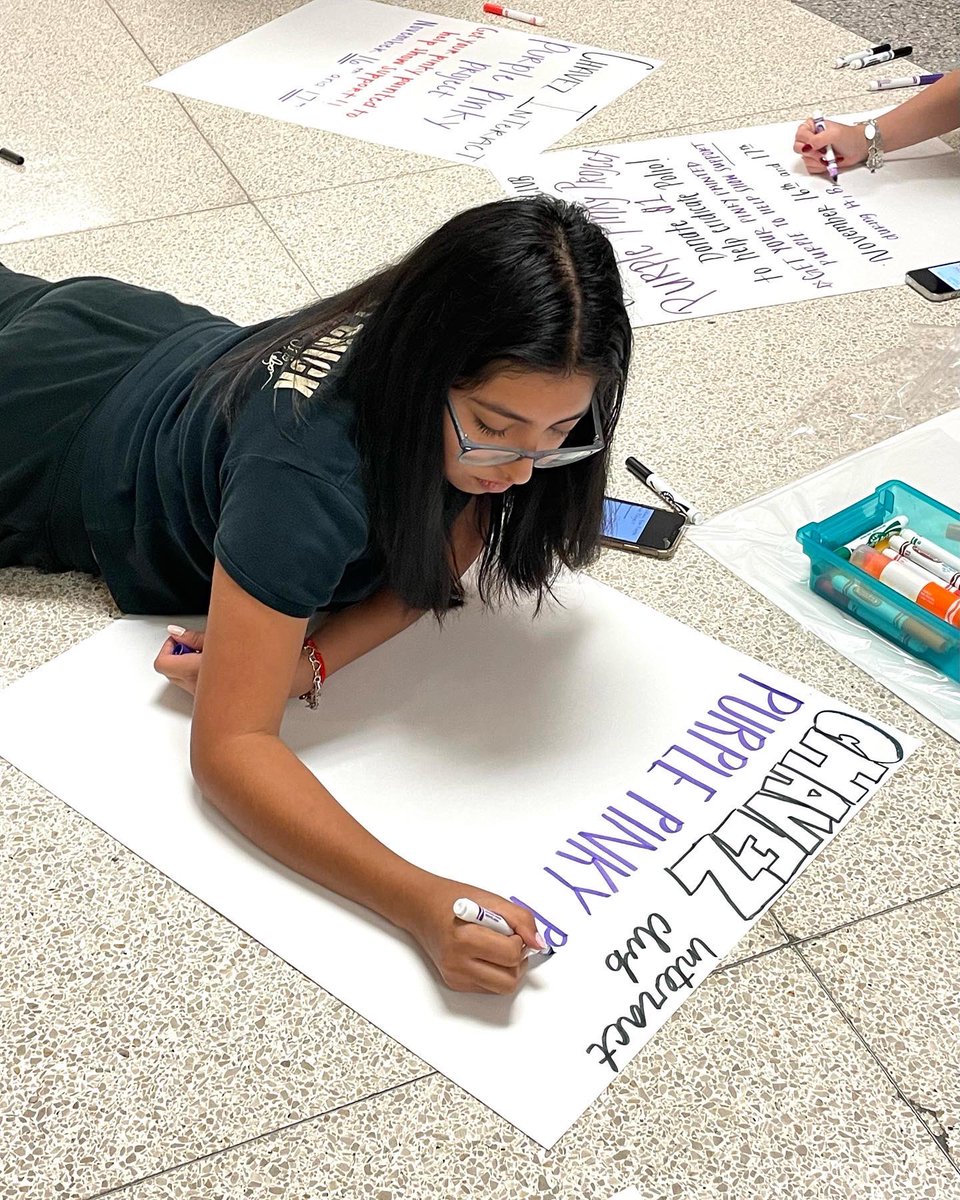 LobosInteract's tweet photo. Thank you to everyone who came and helped create Purple Pinkie Posters today! 💜 https://t.co/BxIFbDNfny