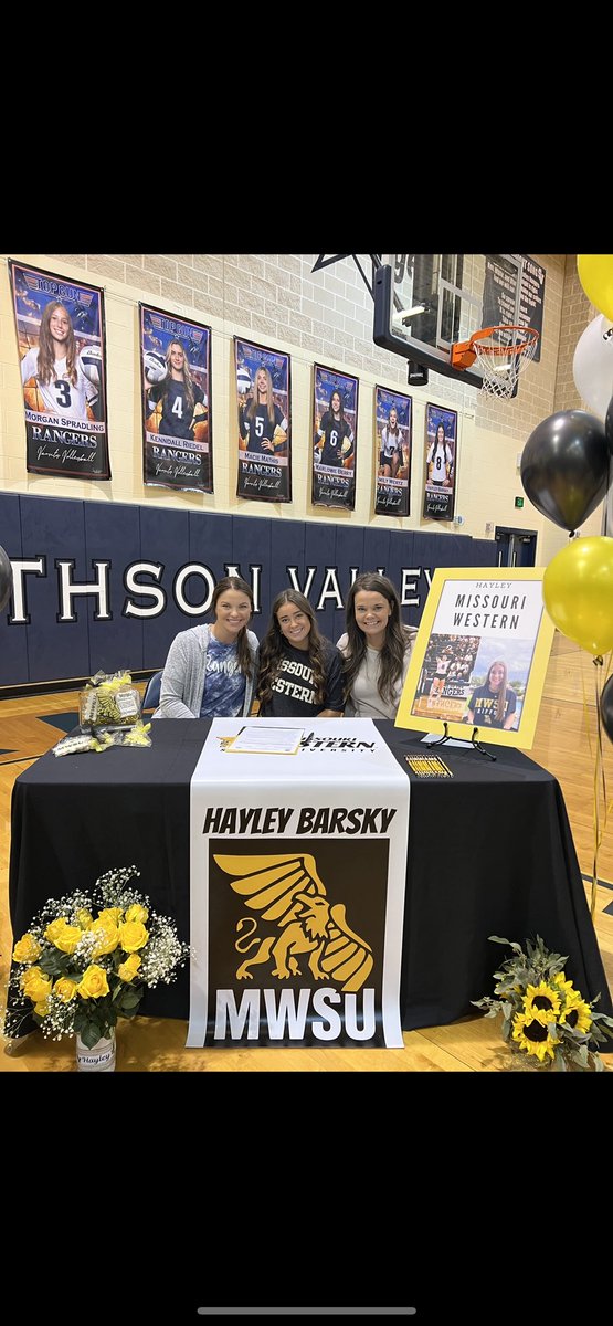 hayley barsky tweet media