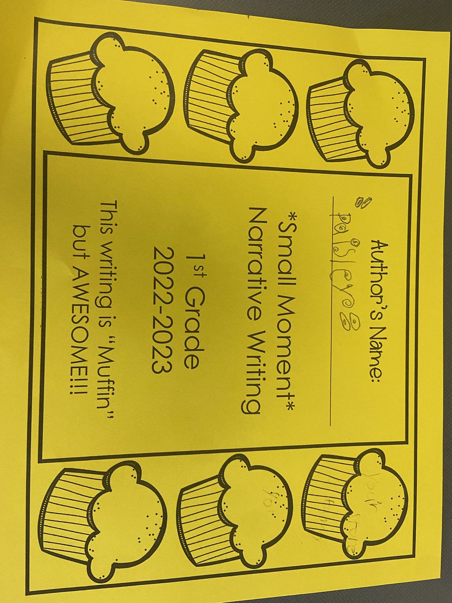 Mini moments and mini muffins! Small moment story celebration today! We are so proud of our small moment stories! #wcsflight