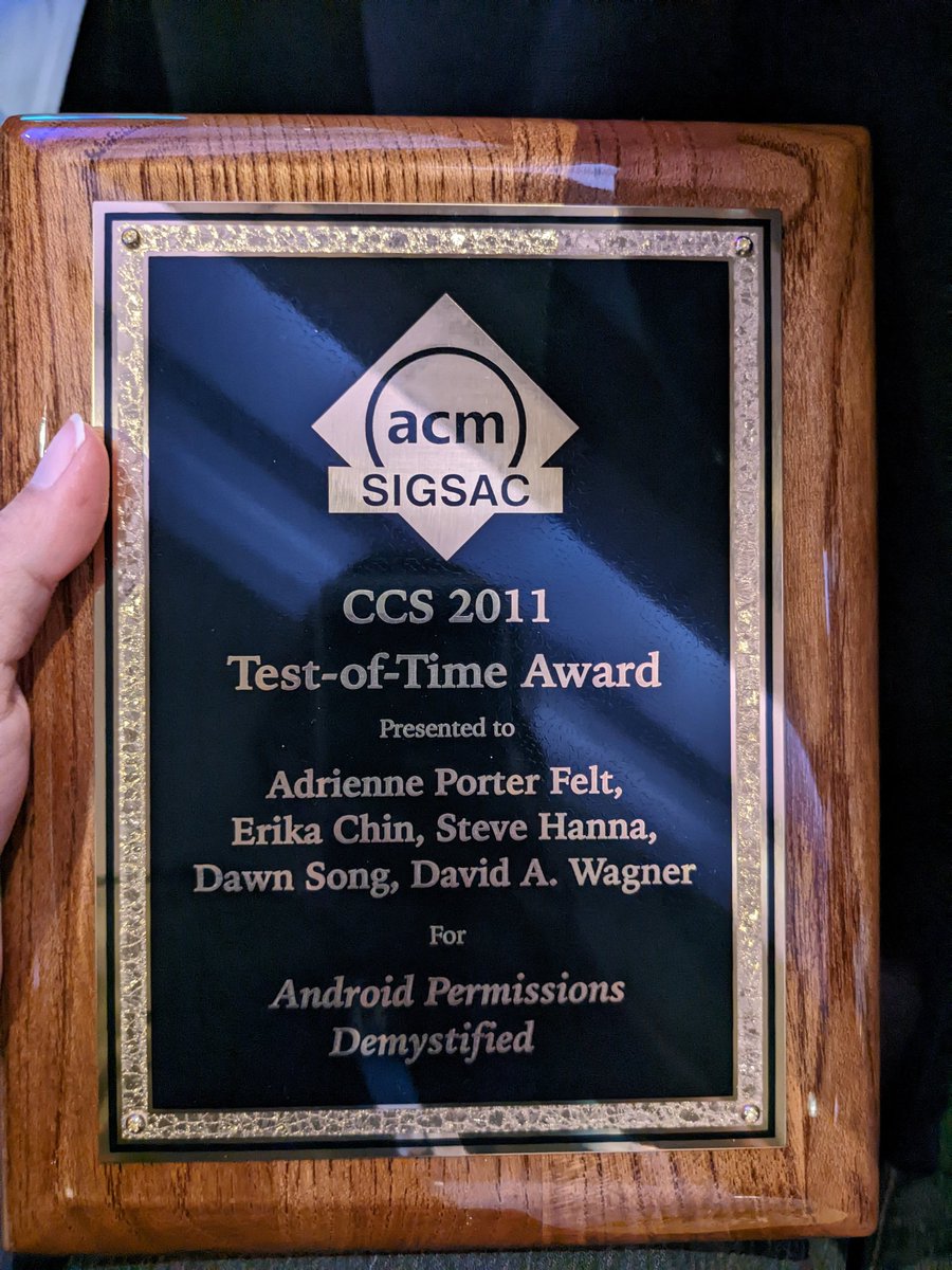 Adriana Porter Felt tweet media