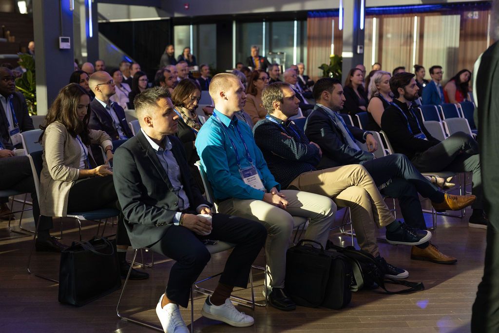 Finance Montréal tweet media