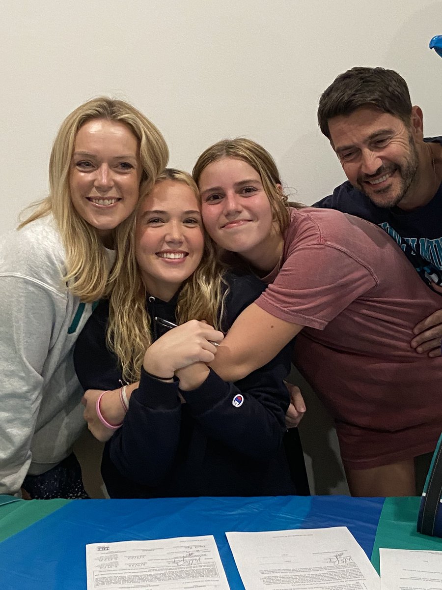 rcnal4's tweet photo. Congrats to NCFC 04 Elite’s Kitty Pope as she signs her NLI to play soccer at UNCW. Let’s Go Kitty, Hawk Yeah!! @NCFC_Youth @NCFC_ECNLGirls @04Ncfc @UNCWSoccer https://t.co/r3XewHtdug