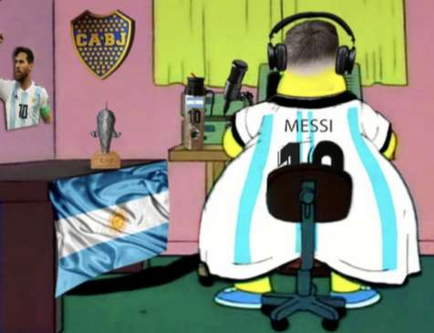 LLORAOOO tweet media