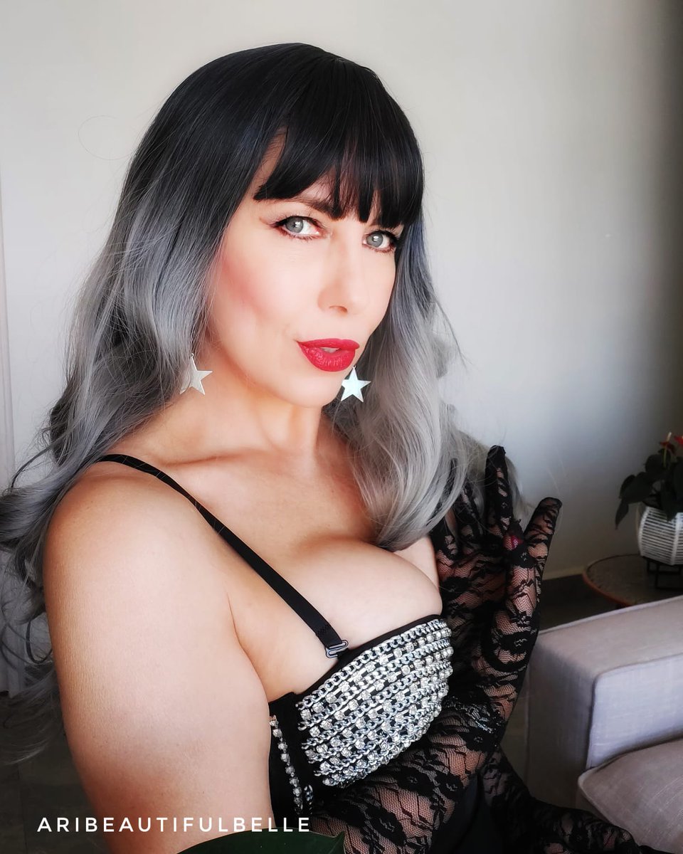 AriBeautifulBel's tweet photo. #nakd #nakdfashion #modelofotografica #bareskin #leather #cdmxmodel #power #dominate #leatherjacket #dominatrix #badasswomen #badassgirl #classygirl #classywomen #fineartmodel #fashionmodel
#pies
#model #actress #portrait #bnw #beautyphotography #photoshoot #aribeautifulbelle https://t.co/JLDQ34GON0