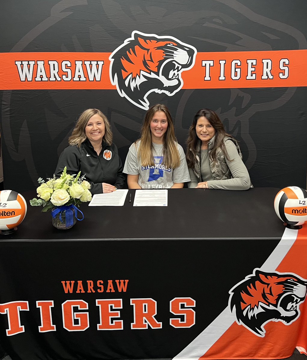 ave_hales's tweet image. Officially a Sycamore. #RollTrees @IndStVB