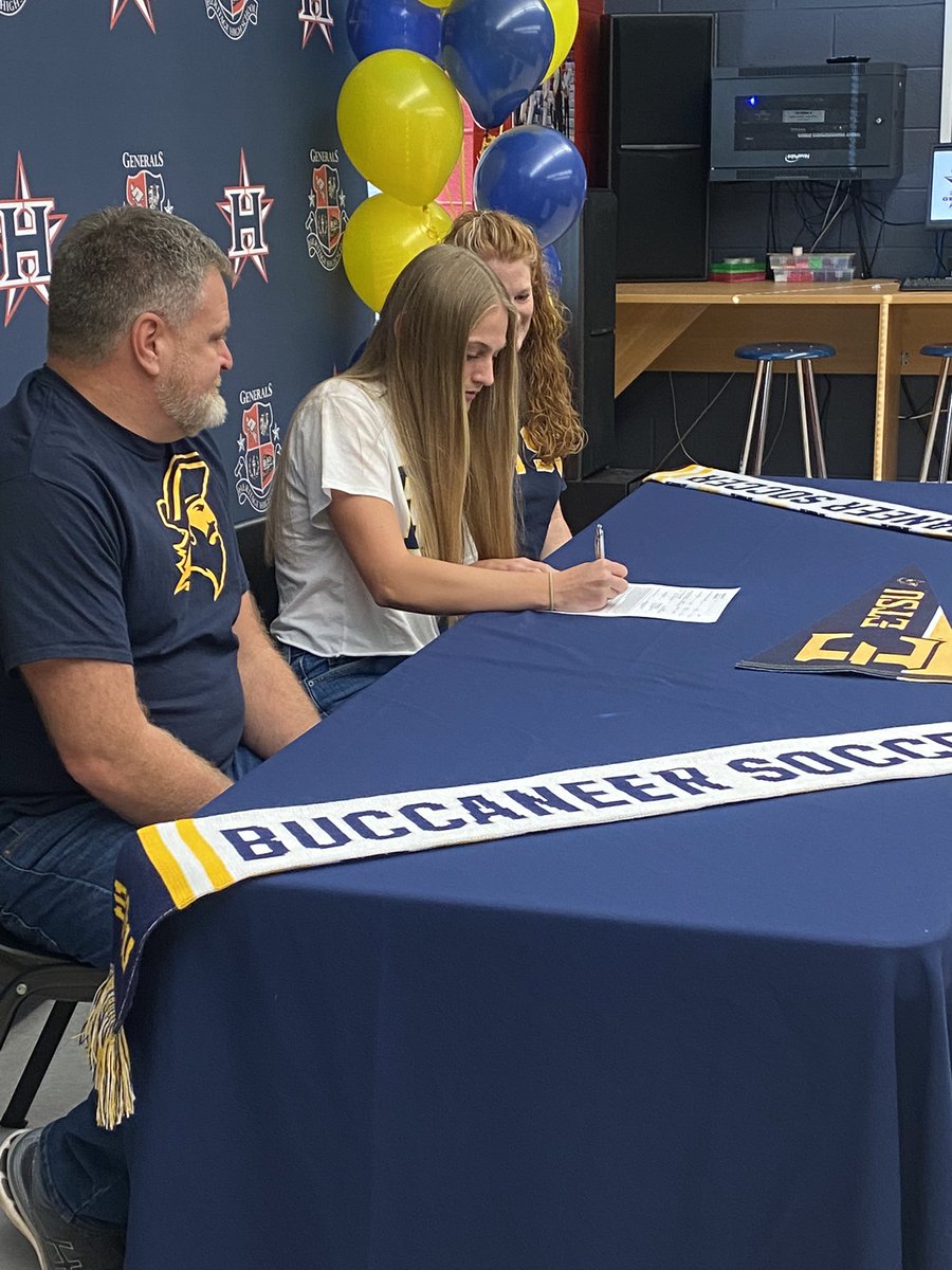 HHS Girls Soccer tweet media