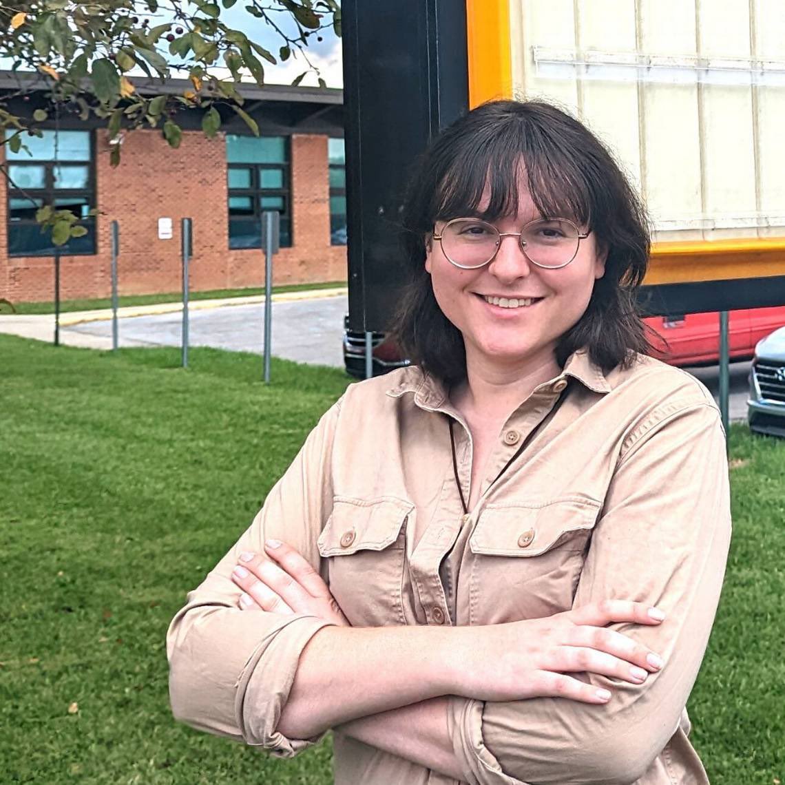 Kentucky elected first openly transgender person! 
“Tonight, Kentucky’s LGBT and questioning kids can dream about a future that includes them a little bit more than it did yesterday.”

kentucky.com/news/politics-…