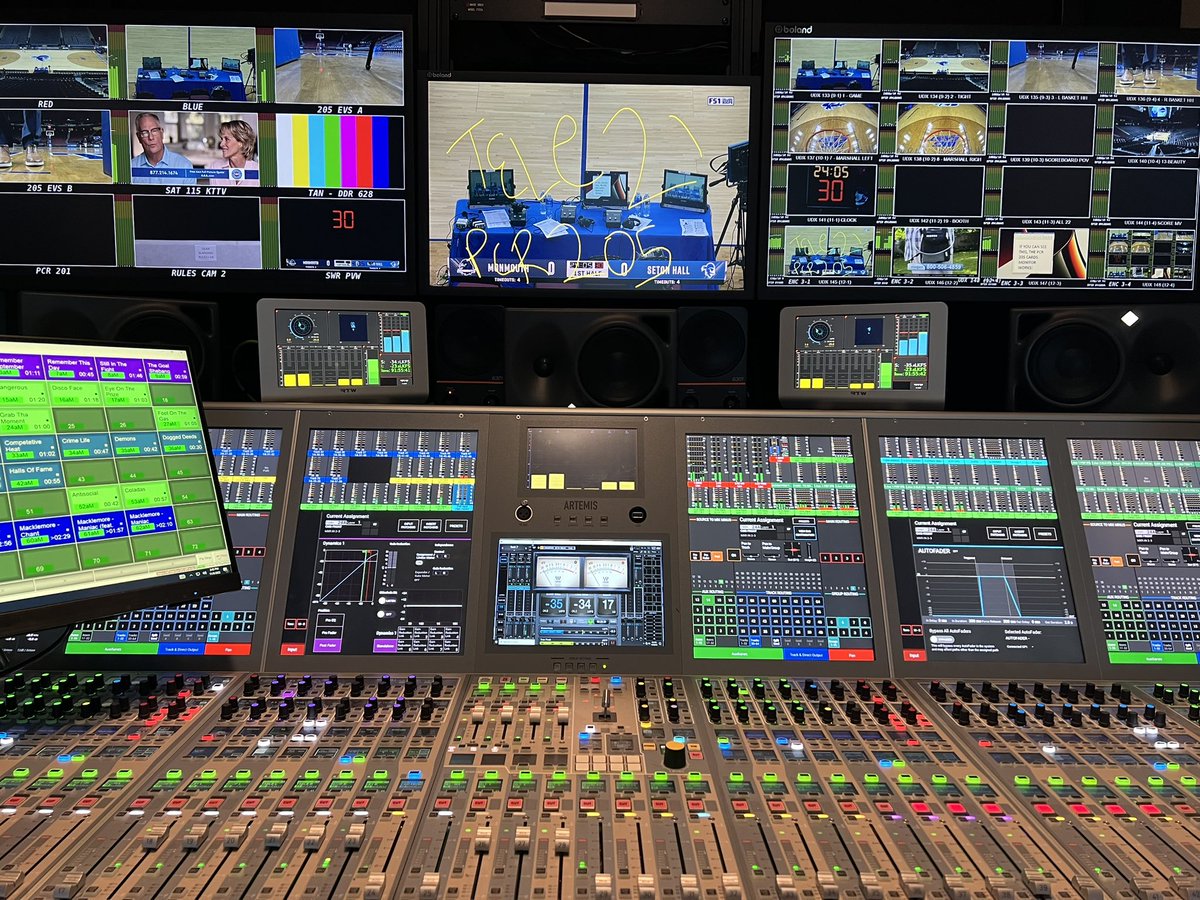Sound mixer for the last <a href="/SetonHallMBB/">Seton Hall Men's Basketball</a> final regular season game last year and back at for the first game of the season tonight on FS1 <a href="/HallSportsMedia/">Seton Hall's Center for Sports Media</a> @HallCommArts class of 93 in the house!!