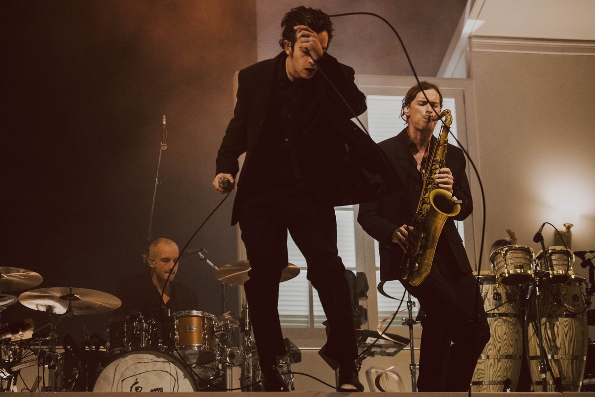 jwaughsaxophone's tweet photo. The Garden #the1975 

Photos - @jordhughesphoto https://t.co/EXzanZj6wX