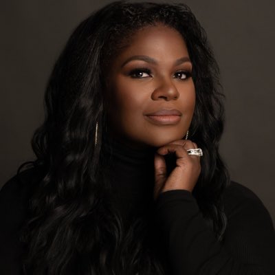 Debbie__Winans's tweet photo. #NewProfilePic https://t.co/3ADdMWQvap