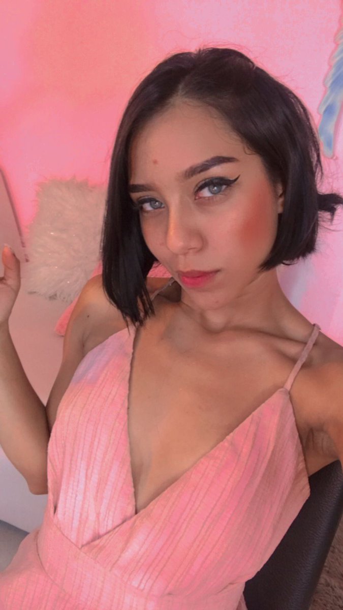 amalia_cruss's tweet photo. Be dazzled by my gaze! 💗💗

https://t.co/je1JuViWHv 👈🏽

@oncloud_studio
 
@chaturbate
 
@MyFreeCams
 
@CherryTV
 
@CamGirlWars
 
@stripchat
 
#camgirlontwitter #webcamcolombia #WednesdayMotivation https://t.co/GyibACCOjR