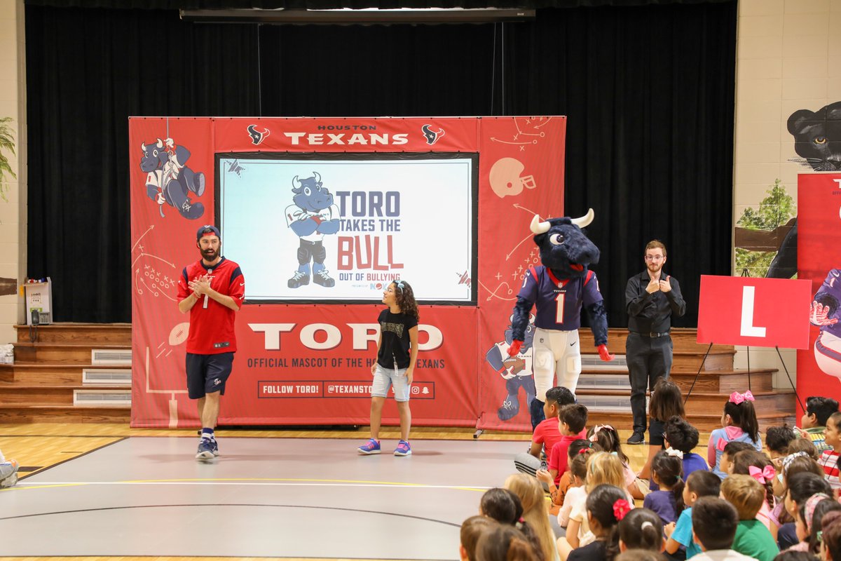 MPElemSchool's tweet photo. The @HoustonTexans mascot, Toro @TexansTORO1 visited our MPE Panthers today. We learned how to identify and deal with bullying.  Thank you TORO and the Texans! @MPElemSchool  #MPEpanthers #katyisd https://t.co/uNC0HUZWyB
