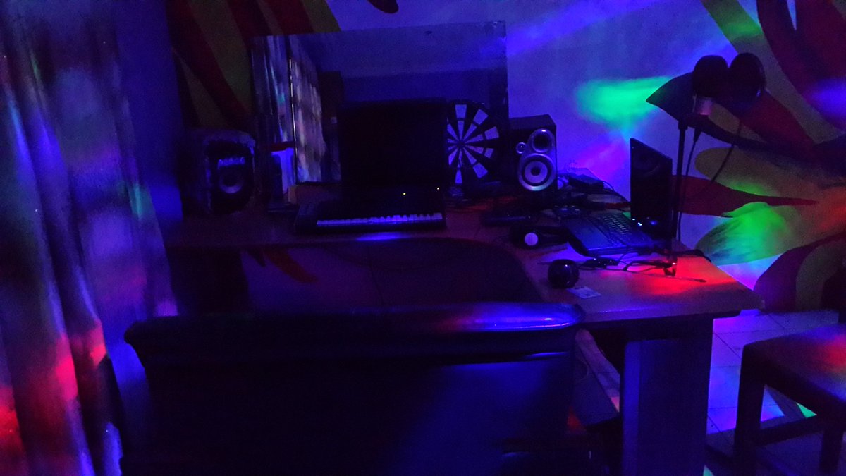 Official Tymsplit tweet media