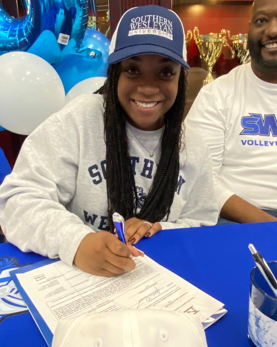 Congratulations to 4 of our early signees! 
🏃‍♀️Sydney Augmon - UGA
🥎Kennedy Harp - FSU
🏀Aaliyah Hunt - Ga State
🏐Amiyah Spann - Southern Wesleyan
#OneRidge