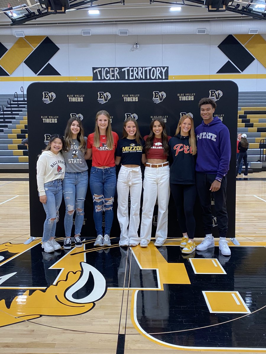 Blue Valley High School tweet media