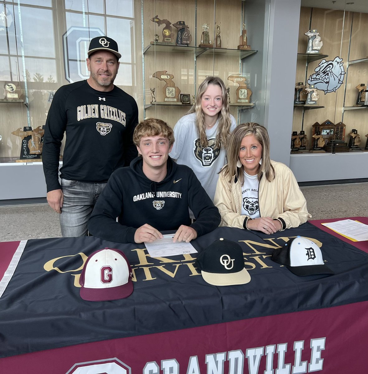 Grandville Baseball tweet media