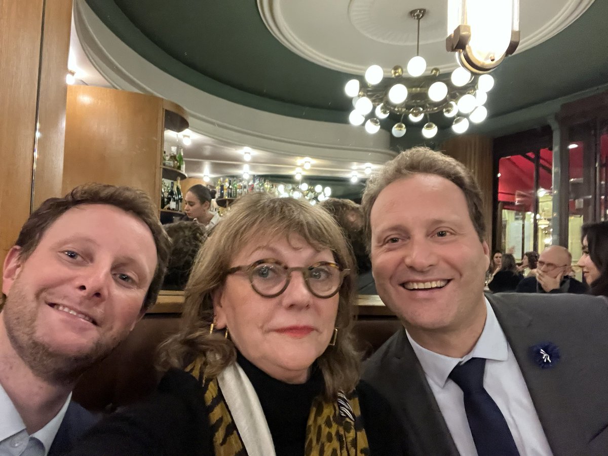 Martine Figueroa 💕 tweet media