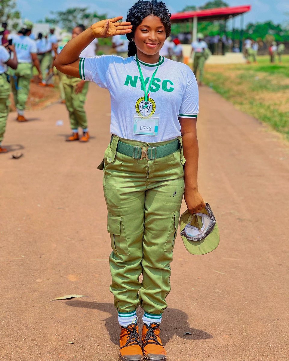 IamOlayinkaduke's tweet photo. Obeying the Clarion call to serve my Fatherlandโค๏ธ๐ณ๐ฌ Officially a Corp Member of the Federal Republic Of Nigeria๐ณ๐ฌ๐๐คโค๏ธ. To serve with heart and might, So help me God (Amen). #corpersdiary_ng #corpershub #naijakopa #corperaduke #serving #fatherland #corper #crossrivercorper https://t.co/NLGSKvLNP4