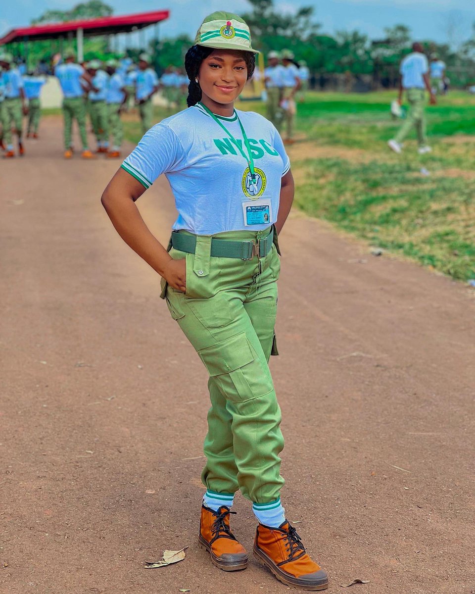 IamOlayinkaduke's tweet photo. Obeying the Clarion call to serve my Fatherlandโค๏ธ๐ณ๐ฌ Officially a Corp Member of the Federal Republic Of Nigeria๐ณ๐ฌ๐๐คโค๏ธ. To serve with heart and might, So help me God (Amen). #corpersdiary_ng #corpershub #naijakopa #corperaduke #serving #fatherland #corper #crossrivercorper https://t.co/NLGSKvLNP4