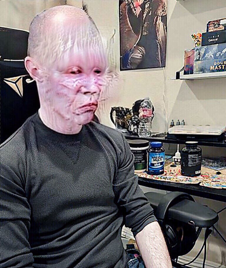 Hey guys, brady ate some •̴̢̤̽́͊’̸̛̥͇̦̆̅̑͘.̵̖͍̆-̸̢̛̤͚͙͚͑̐̿͂͘ͅ today and really isn’t doing too good. Don’t worry though, he’s still going to be on stream tonight at 7:00 PM PST

Just please don’t comment on his wig or facial prosthetics he’s using to cover all this up