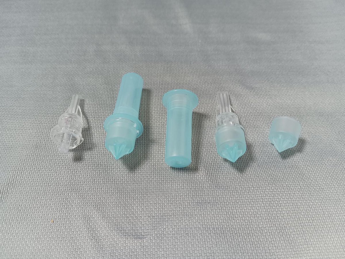 LabConsumables's tweet image. Peripheral blood collector