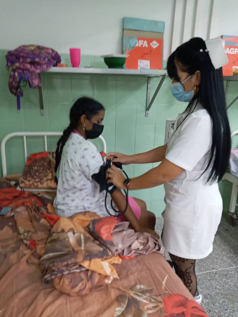 Más que médicos, serán celosos guardianes de lo más preciado del ser humano; apóstoles   y   creadores   de   un   mundo   más   humano. 
#HéroesDeLaSalud  <a href="/cubacolabora/">Brigada Médica Estado Aragua</a> <a href="/cubacooperaven/">Brigada Médica Cubana en Venezuela</a>
<a href="/leon_raulito/">Dr. Raúl León Reyes</a> <a href="/Plana07897890/">Plana</a> @YoelLandy2 #CubaPorLaPaz  #CubaPorLaSalud #Cuba #CubaPorlaVida