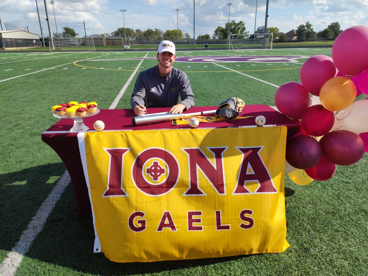Clary17 (@clary_groen17) on Twitter photo So proud of <a href="/groen_carter/">Carter Groen</a> for signing today with 8 other <a href="/RPHSBaseball/">Ridge Point Baseball</a> teammates. Excited for him to play D1 baseball <a href="/IonaBaseball/">Iona Baseball</a> for <a href="/Coach_Burke10/">Conor Burke</a> and his staff! So proud of <a href="/groen_carter/">Carter Groen</a> for signing today with 8 other <a href="/RPHSBaseball/">Ridge Point Baseball</a> teammates. Excited for him to play D1 baseball <a href="/IonaBaseball/">Iona Baseball</a> for <a href="/Coach_Burke10/">Conor Burke</a> and his staff!