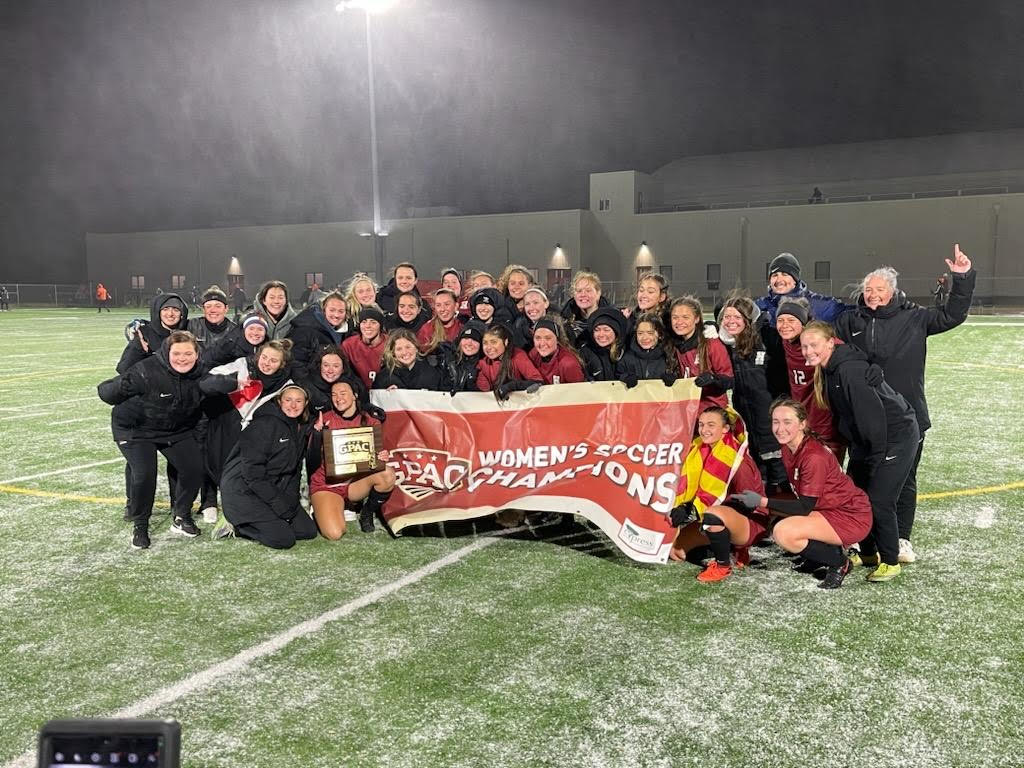 Women's Soccer Upsets Jamestown to Win GPAC Tournament Title - hastingsbroncos.com/sports/wsoc/20…
