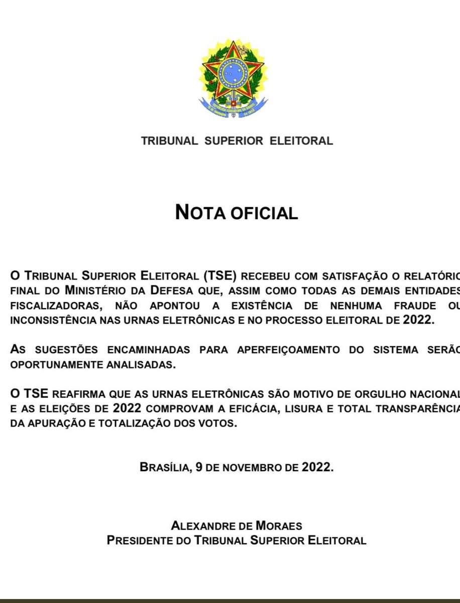 Ainda tem barraquinha invadindo o Aeroclube para dar infra aos golpistas de porta de quartel? Será que agora eles vão desmontar o acampamento ou vão esperar o solstício de verão, a noite mais longa do ano?