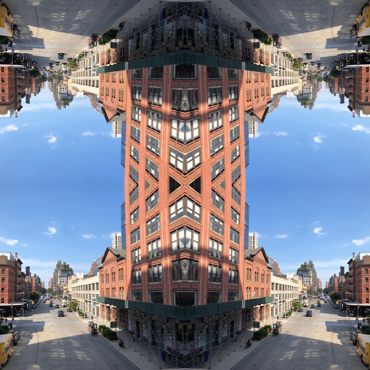 Brother12osg's tweet photo. Chelsea Morning_3 #nft #cryptoart #brother12 #chelseamorning https://t.co/rL1JasGRrj