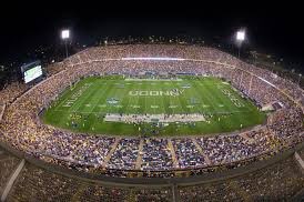 After a great conversation with <a href="/johnmarinelli/">John Marinelli</a> and <a href="/BallcoachjA/">BALLCoachJ_Allen</a> I’m blessed to have received an offer (PWO) to the university of Connecticut 
<a href="/Coach_Phelps11/">Salisbury School Football</a> 
<a href="/Legacy_IWBG/">Greatness Sustained</a>