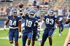 TeddyWilliams08's tweet photo. After a great conversation with @johnmarinelli and @BallcoachjA I’m blessed to have received an offer (PWO) to the university of Connecticut 
@Coach_Phelps11 
@Legacy_IWBG https://t.co/PDqc0hmM3i