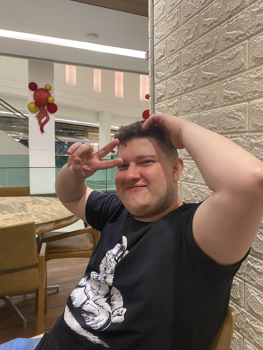 meu date de hoje veio de são paulo me ver! <a href="/FFeezin/">Felipe M.</a> ❤️