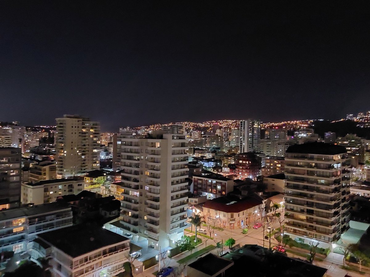 JV55_VinadelMar's tweet photo. Nuestro barrio ahora. 🌃

@JV_BarrioCasino #SectorPoniente #ViñadelMar #GranValparaíso. 🇨🇱 https://t.co/KwSOV7gWsV