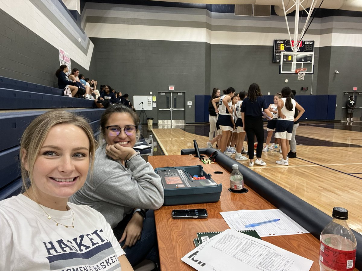 Rebecca Campbell tweet media