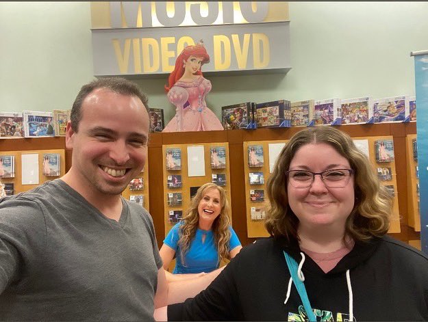 thewordywoman20's tweet photo. Celebrating Jodi Benson on her new release, “Part of My World”. Loved meeting her and her husband! The way he glowed with support for her was so beautiful ❤️. #WritingCommunity #partofmyworld #littlemermaid #AuthorsOfTwitter https://t.co/ej0WDLkpoB