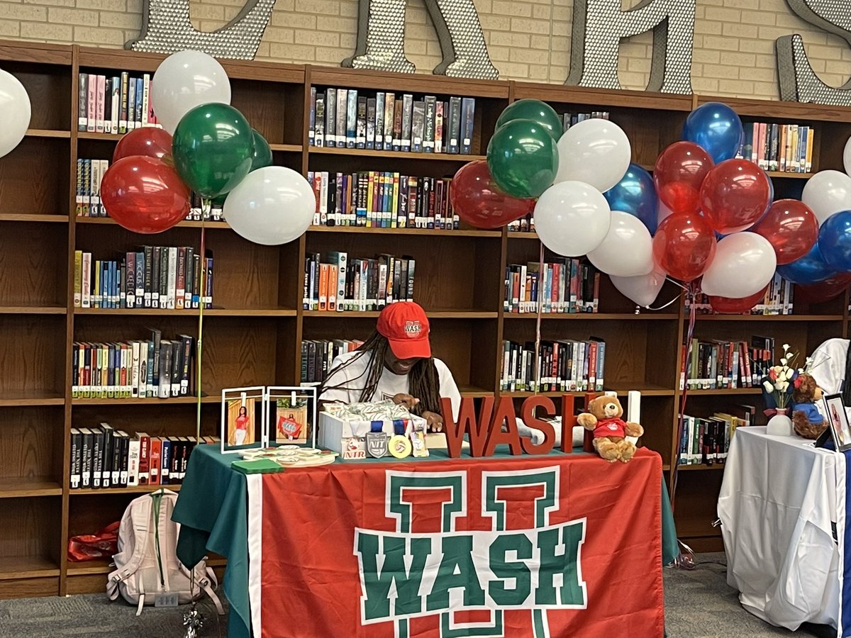 Lake Ridge VB (@lakeridge_vb) on Twitter photo Congratulations to #1 Clair Redmon on signing with WashU! You leave big shoes to fill and we are incredibly proud of you. Love you! <a href="/alltheway30/">Ashley Alloway</a> <a href="/MISDathletics/">MISD Athletics Dept.</a> <a href="/Gosset41/">Brian Gosset</a> <a href="/DMNGregRiddle/">Greg Riddle</a> @Lakeridge_vball <a href="/LakeRidgeEagles/">LakeRidgeHighSchool</a> Congratulations to #1 Clair Redmon on signing with WashU! You leave big shoes to fill and we are incredibly proud of you. Love you! <a href="/alltheway30/">Ashley Alloway</a> <a href="/MISDathletics/">MISD Athletics Dept.</a> <a href="/Gosset41/">Brian Gosset</a> <a href="/DMNGregRiddle/">Greg Riddle</a> @Lakeridge_vball <a href="/LakeRidgeEagles/">LakeRidgeHighSchool</a>
